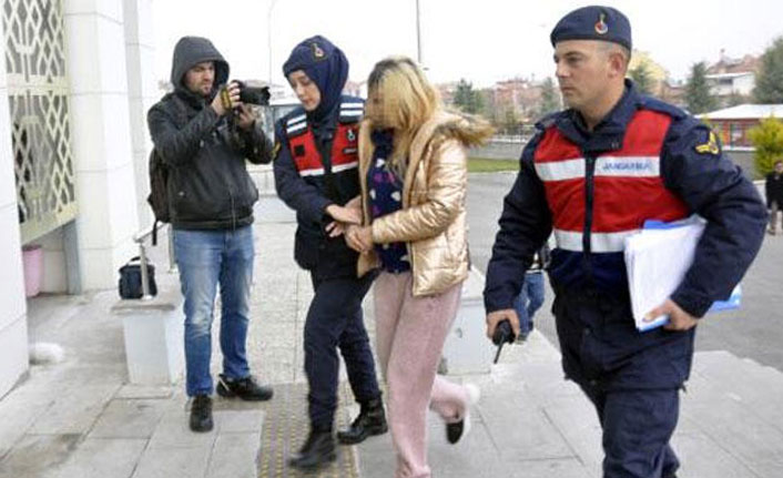 1'i kadın 4 kişi suç üstü yakalandı!