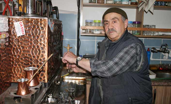 Parası olmayana çay ücretsiz!