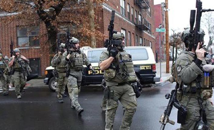 ABD’de silahlı çatışma: 1'i polis, 6 ölü
