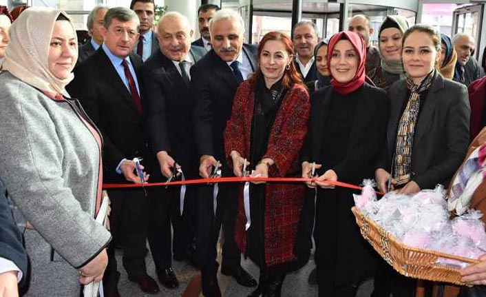 AK Kadınlardan Yerli Üretime Destek 