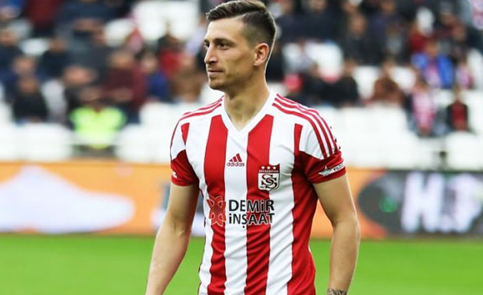 Adı Trabzonspor ile anılan Hakan'dan transfer açıklaması