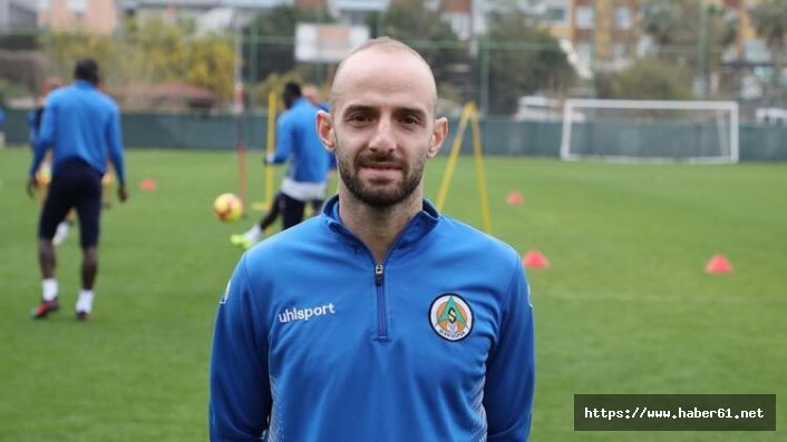 Süper Lig'in Tecrübeli isminden flaş açıklama: Trabzonspor'dan etklif aldım