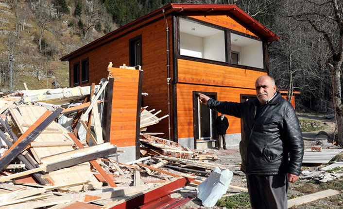 Uzungöl'de yıkımlar devam ediyor