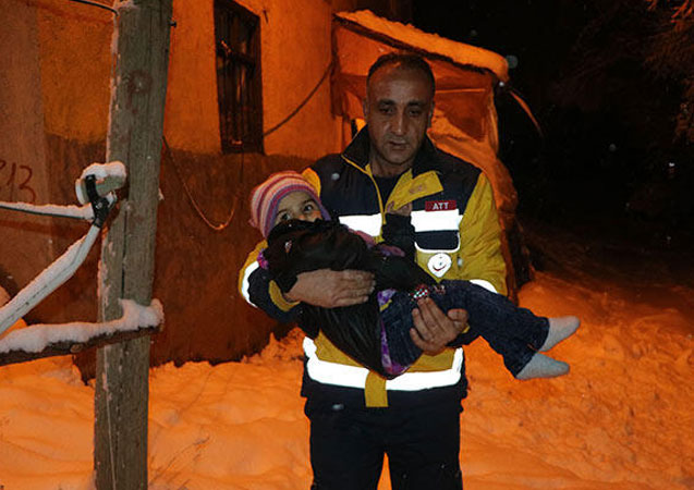 4 yaşındaki Esma Nur için ekipler seferber oldu