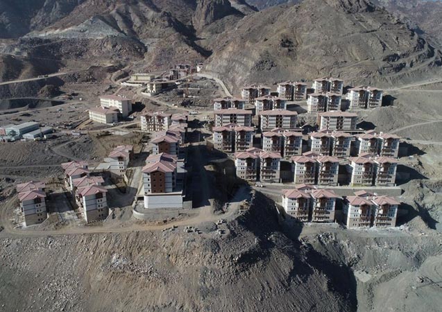 Yusufeli Yeni Yerleşim Alanında Üçüncü Bölge İnşaatları Sona Yaklaştı