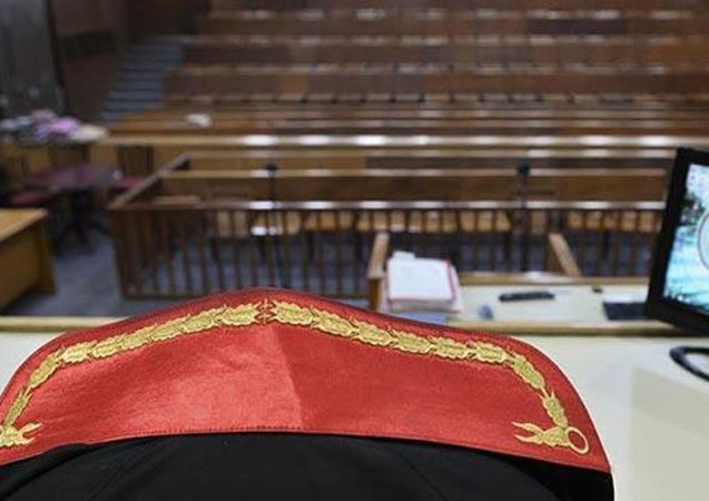 18 hâkim ve savcı FETÖ’den açığa alındı