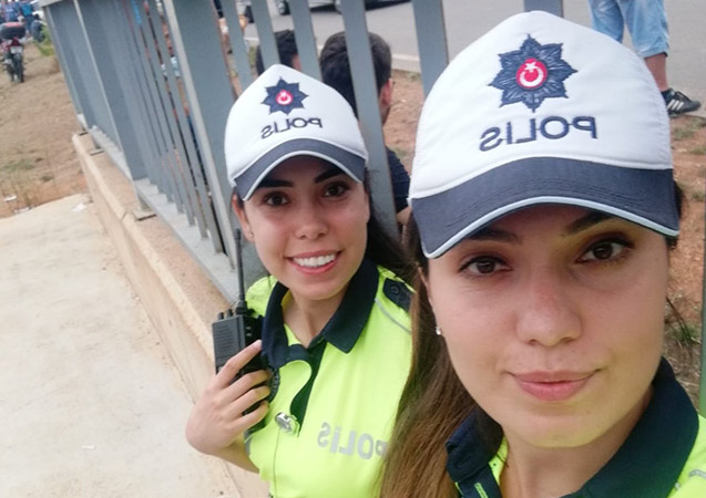 Trabzon trafiği abla - kardeşe emanet