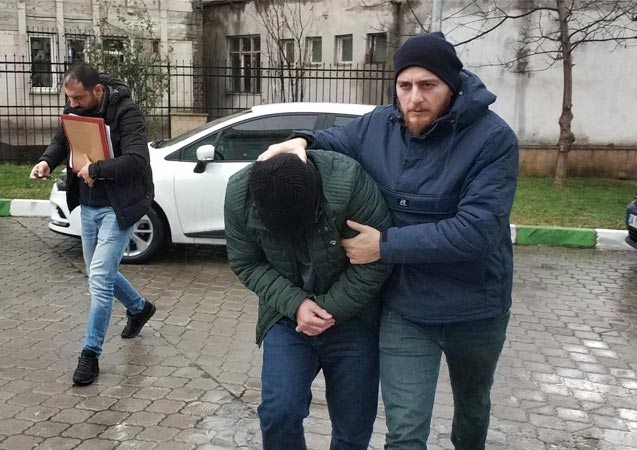 Samsun’da uyuşturucu satıcısı polis operasyonuyla yakalandı