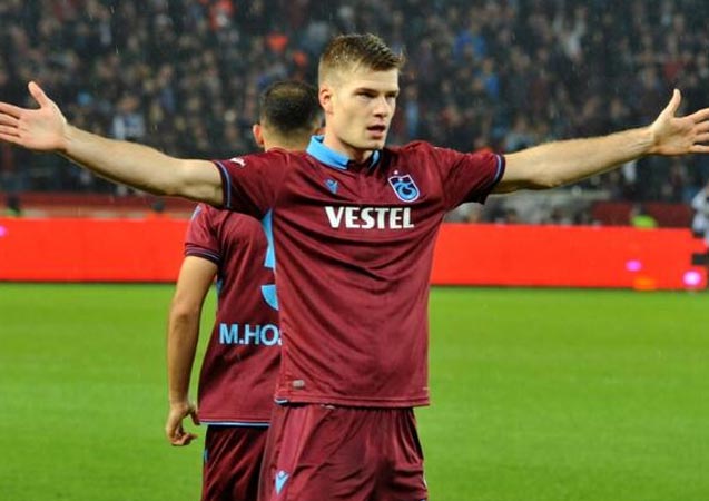 Sörloth Partizan maçında sahneye çıktı, golünü attı