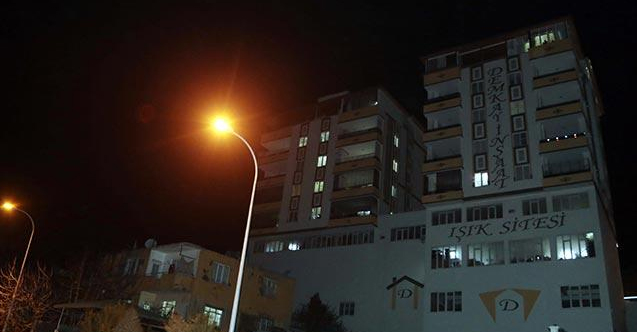 Dokuzuncu kattan düşen bebek öldü