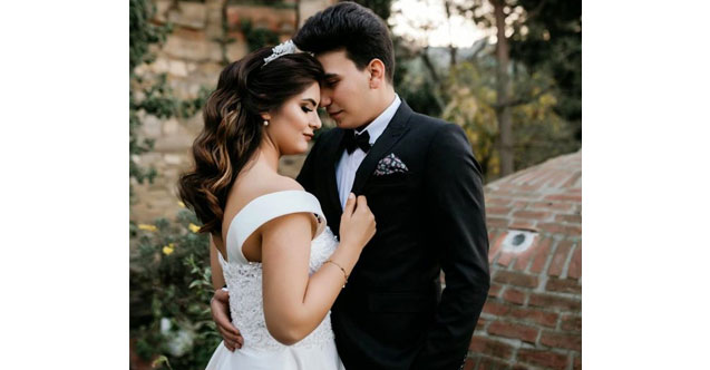 Olay gelin adayı Trabzon'da düğün yapıyor