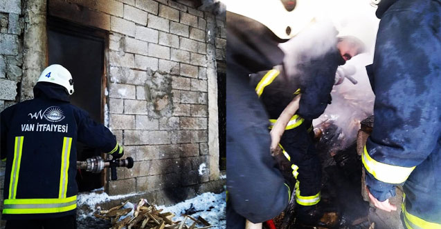 Van'da ahır yangını