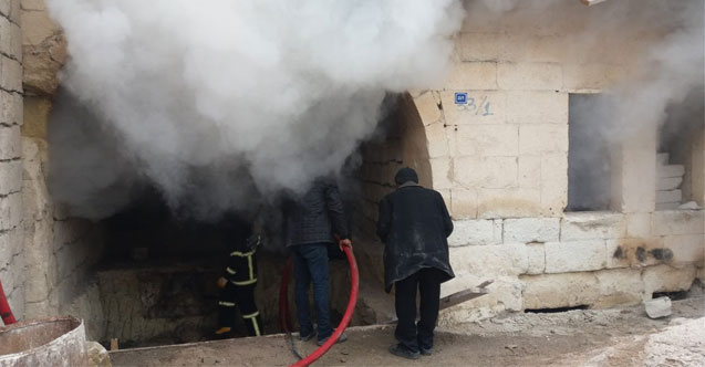 Ortahisar’da depo yangını