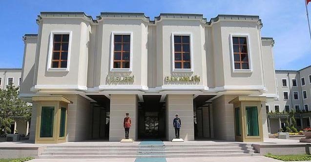 4 terörist savaşçı sınır dışı edildi