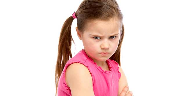 Ebeveynlerin fark etmeden çocuklarını kırdığı durumlara uzman uyarısı