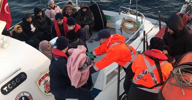 Ayvalık’ta 47 düzensiz göçmen yakalandı