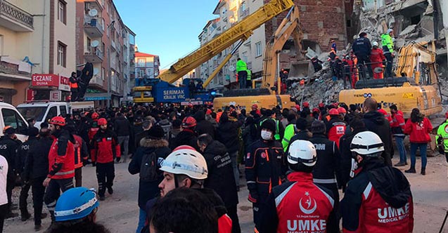 Elazığ 3 kişinin cansız bedenine ulaşıldı