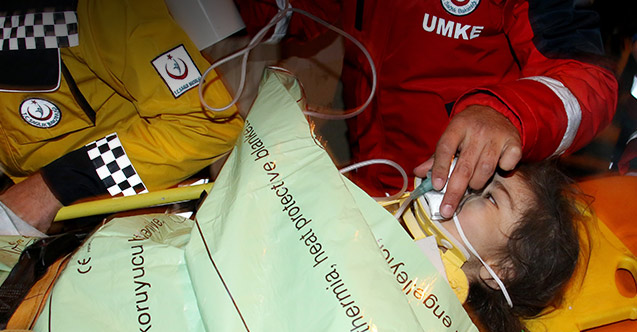 24 saat sonra gelen mucize! küçük kız böyle kurtrıldı!