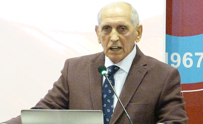 Özkan Sümer : Futbolu kaos içerinde yürütmeye çalışıyoruz!