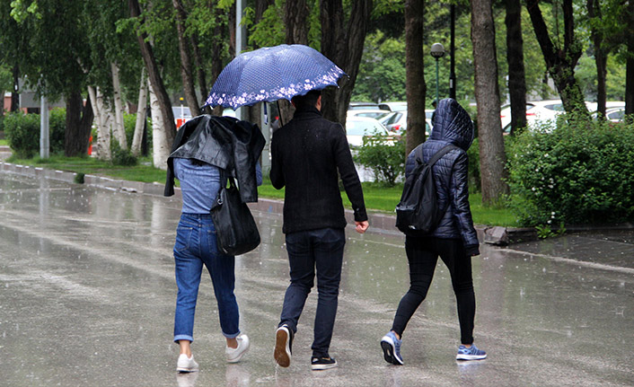 Karadeniz'in iki iline yağış uyarısı