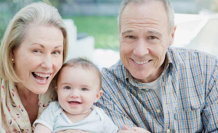 “Nine ve dedelerin torun bakarken anne ve babalarla birlikte hareket etmesi gerekiyor”