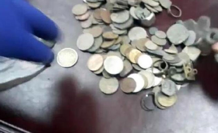 Tarihi eserler zeytin bidonundan çıktı!