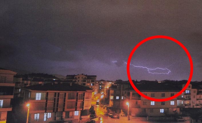 Bu yıldırımı görenler hayrete düşüyor - Türkiye haritası