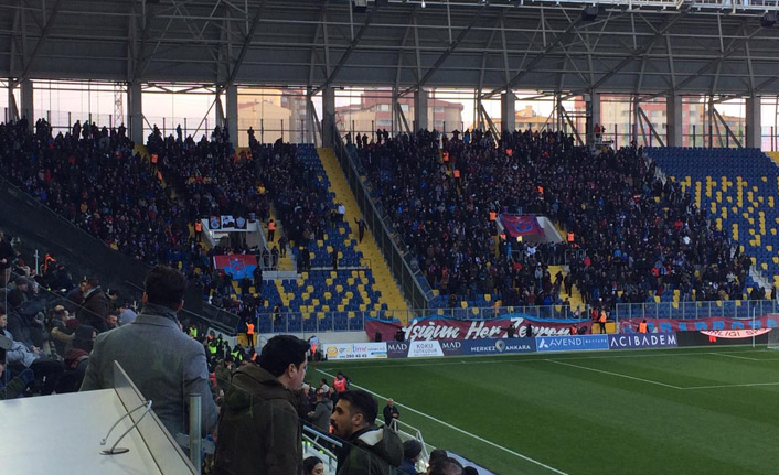 Trabzonspor taraftarı yine yerini aldı