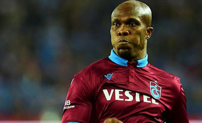 Nwakaeme sahneye çıktı!