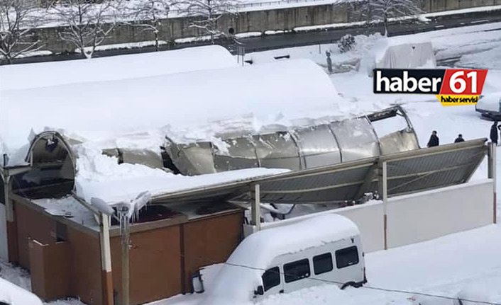 Pazar yerinin çatısı çöktü. 10.02.2020