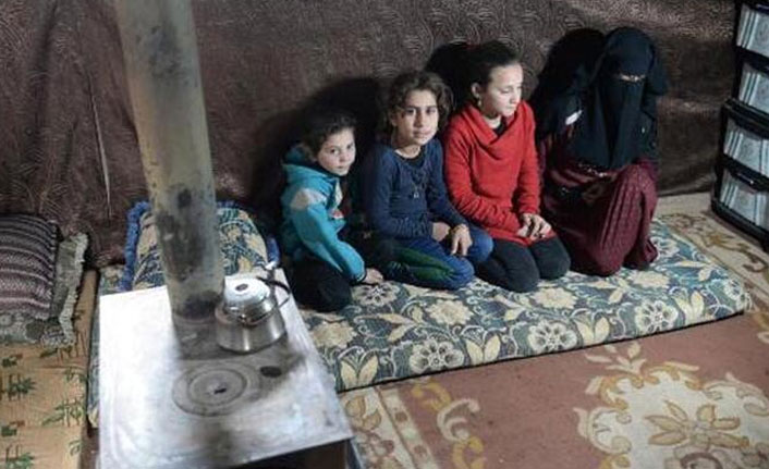 Suriye'den kaçan ailenin bebeği donarak öldü!