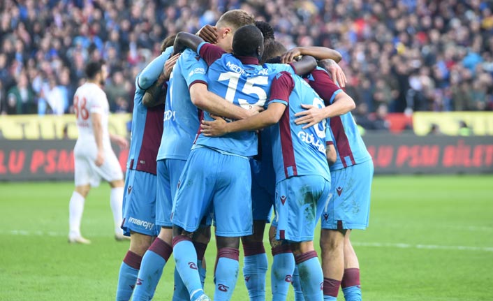 Trabzonspor'un Beşiktaş maçı muhtemel 11'i!