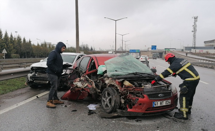Gebze'de zincirleme trafik kazası