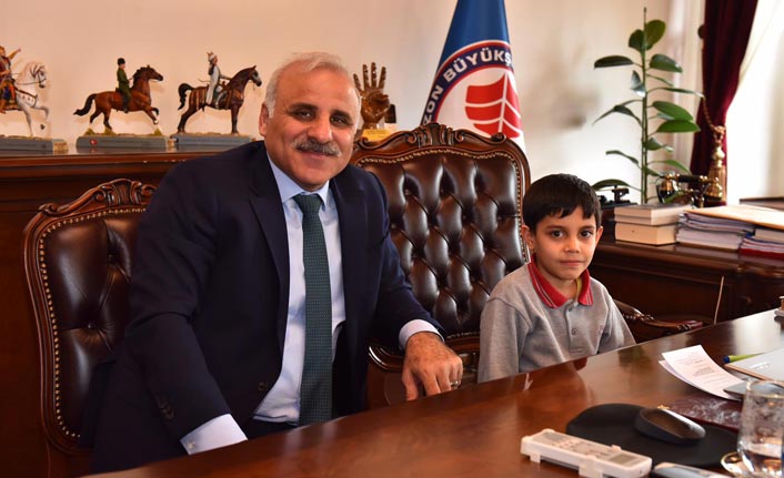 Başkan Zorluoğlu Satranç Türkiye 2.’sini ağırladı