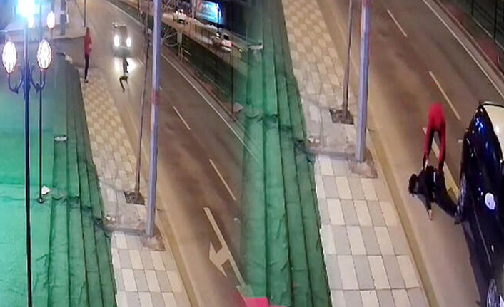 Otomobilin önüne atlayarak intihara kalkıştı! Valilikten flaş açıklama