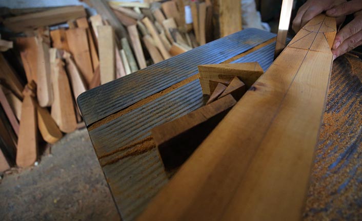 Kemençenin popüler müzikte yer bulması ustasını da sevindiriyor