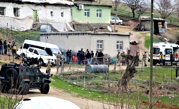 Taş, sopa ve silahlı arazi kavgası: 8 yaralı