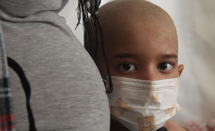 Hasan yaşamak için kardeşinin doğumunu bekliyor