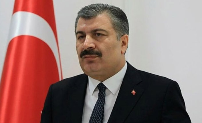 Sağlık Bakanı Koca: “Mücadelemiz birbirimizle değil, koronavirüsle”