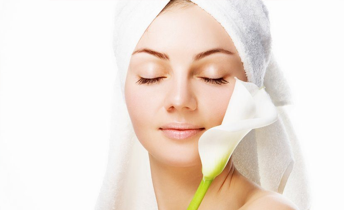 Dr. Ata Nejat Ertek’ten pürüzsüz ve sağlıklı cilt için öneriler