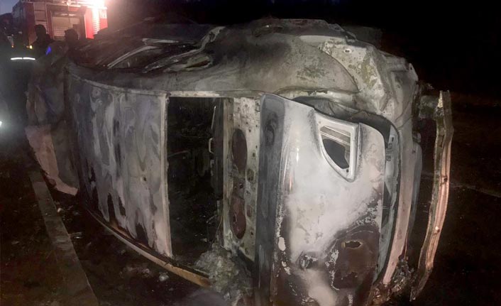 Otomobil beton mikserine çarptı 06 Mart 2020