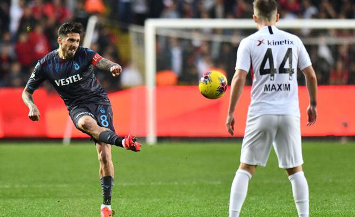 Trabzonspor'da Sosa "9" planı!