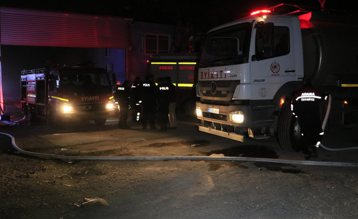 Geri dönüşüm tesisinde yangın - 10 Mart 2020