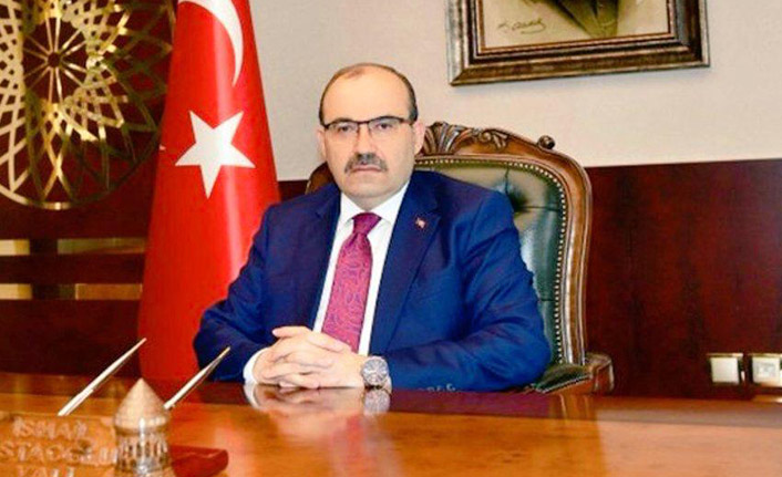 Ustaoğlu'ndan İstiklal Marşı mesajı