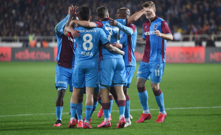 Trabzonspor  serisini  Başakşehir karşısında da sürdürmek istiyor.