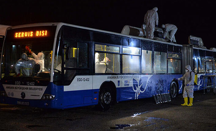 Umreden dönenlerin taşındığı otobüsler, dezenfekte edildi