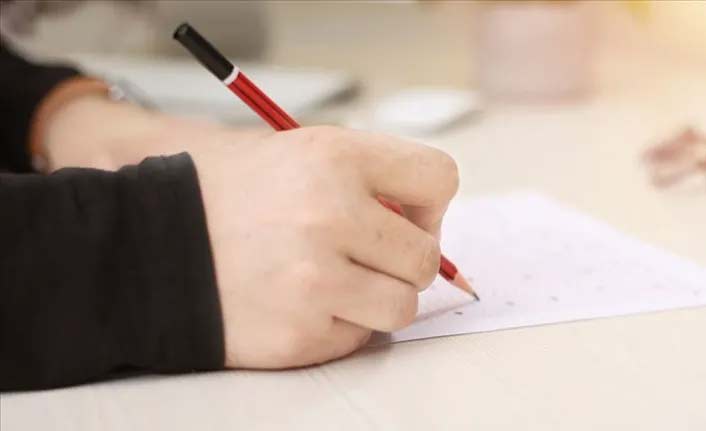 ÖSYM 9 sınavın tarihi erteledi!