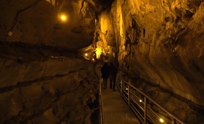 Trabzon'daki dünyanın en uzun ikinci mağarasında Koronavirüs önlemi