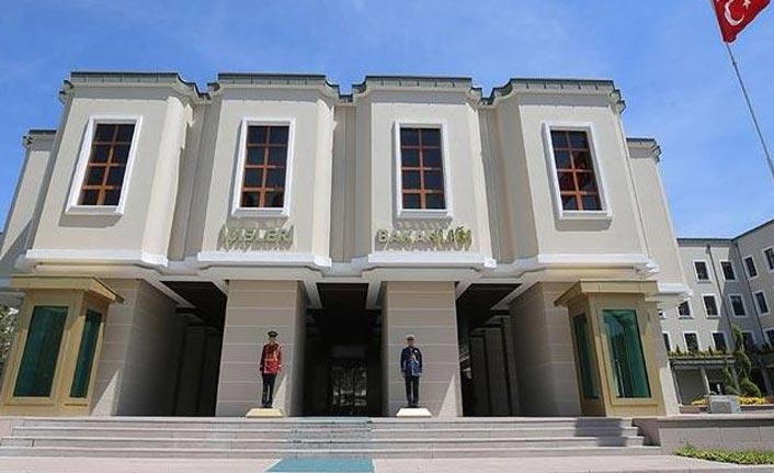 İki belediye başkanı görevden alındı