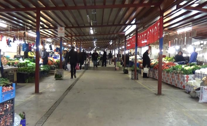 Trabzon'da pazar alışverişinde seçmece yasağı